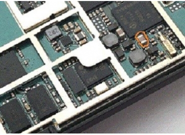 智能手機上的這個電子元件是貼片電感還是貼片電容